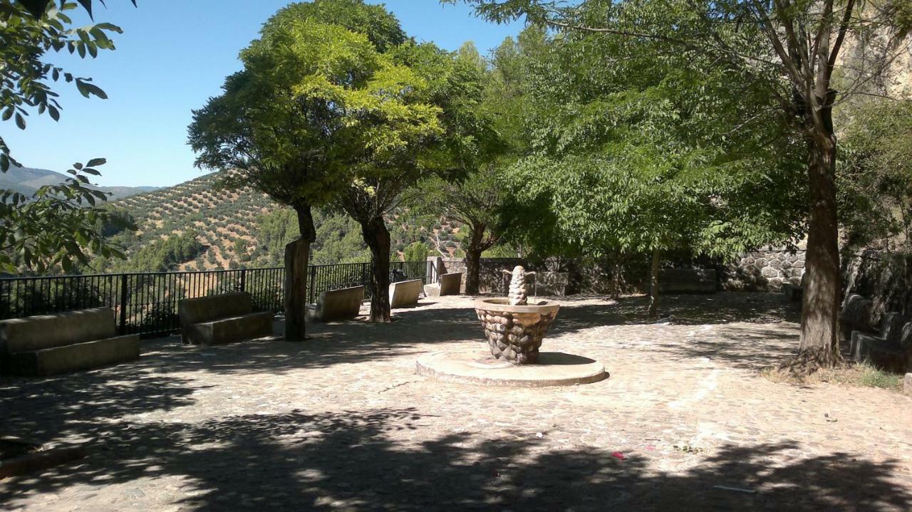 La Casa De La Abuela Clotilde Guest House Hornos Exterior photo